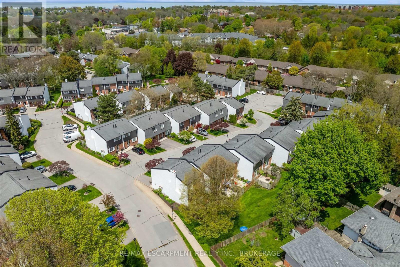 #97 77 LINWELL ROAD - 37