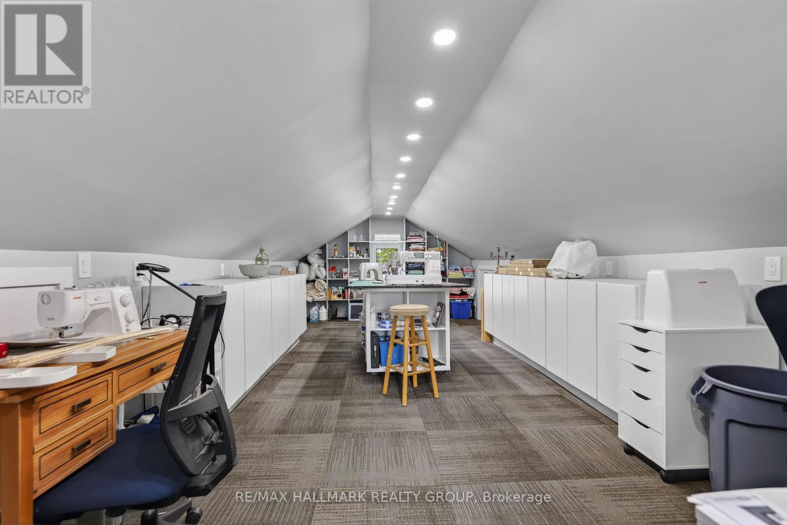 57 KING STREET - Image 33
