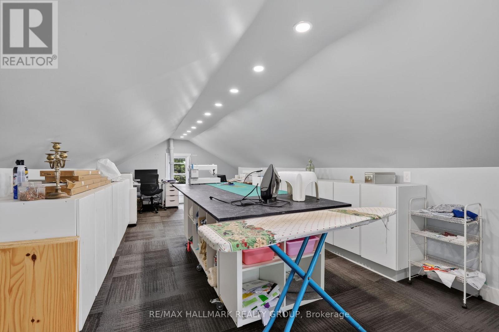 57 KING STREET - Image 34