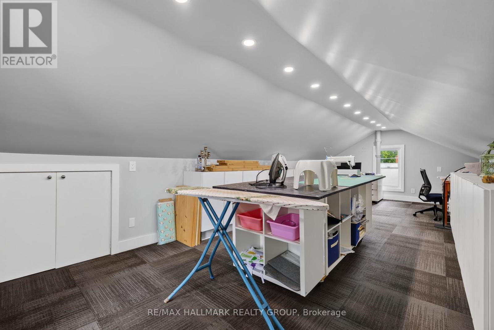 57 KING STREET - Image 35