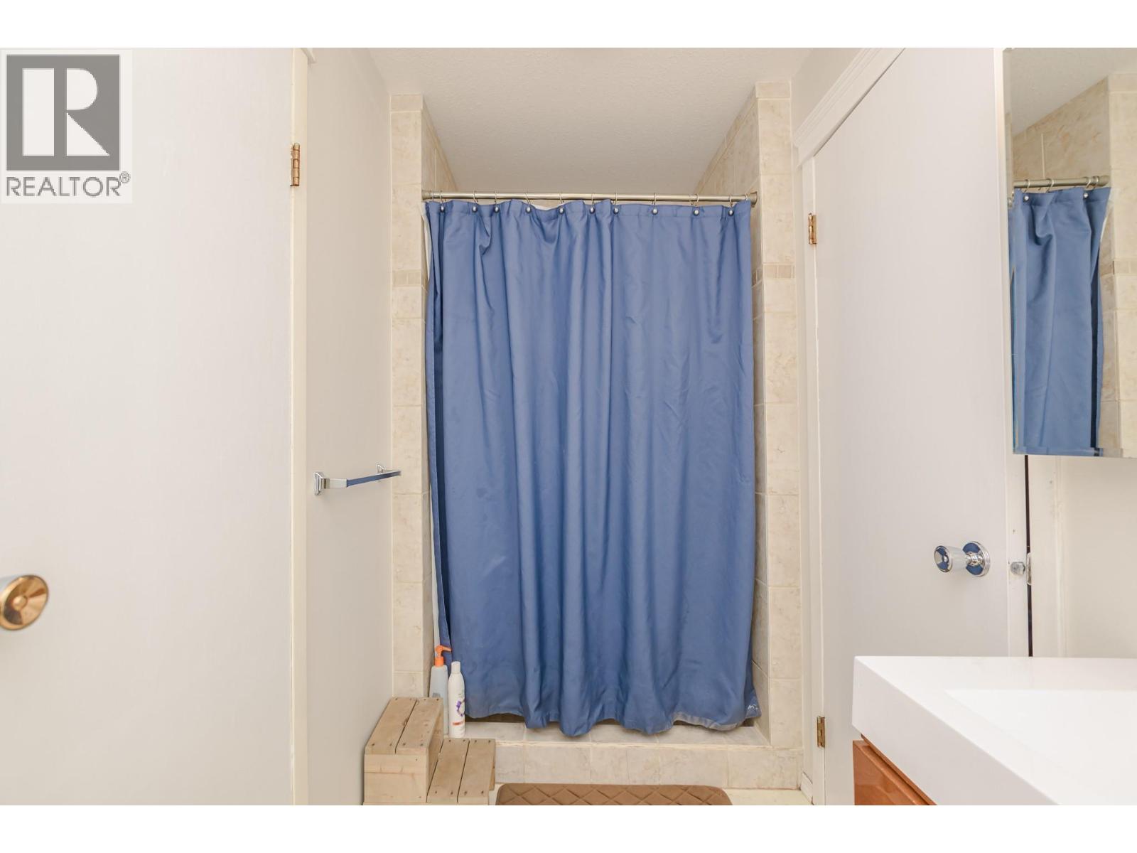 729 Stanley Avenue - 15