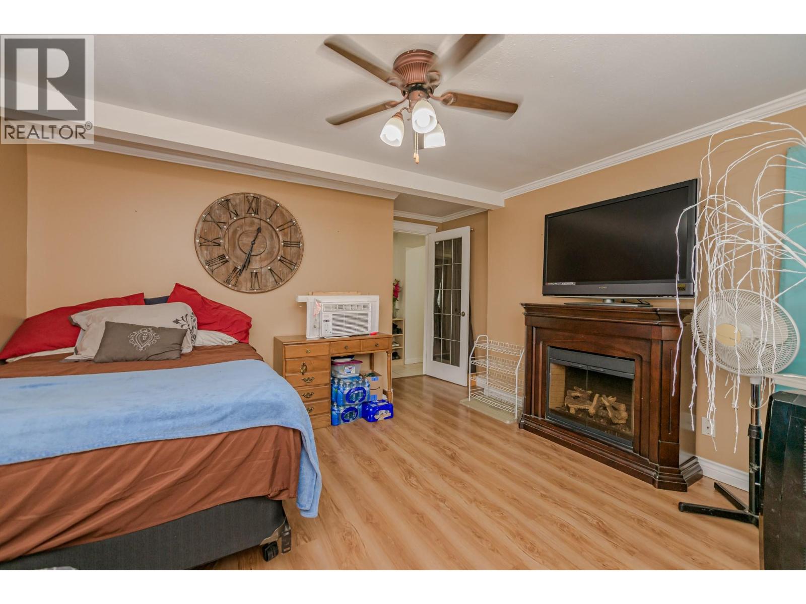 729 Stanley Avenue - 21