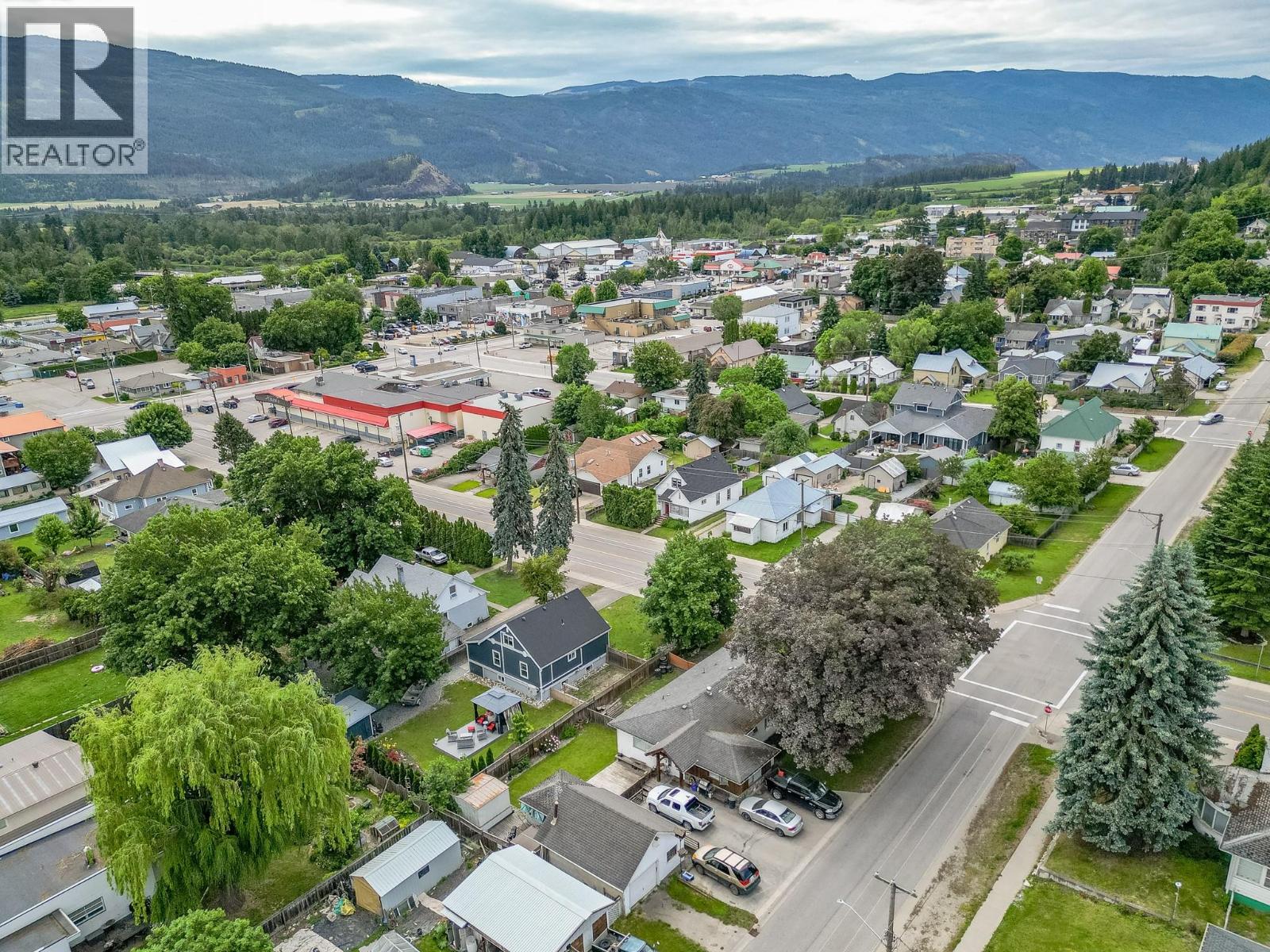 729 Stanley Avenue - 46