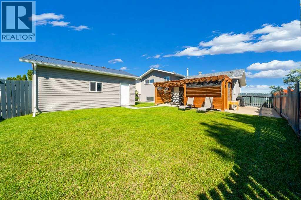 91 Markwick Drive SE — photo 33