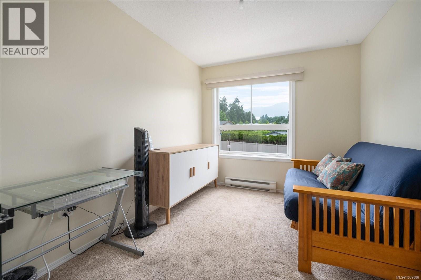 #301B 3000 Oak St - 26