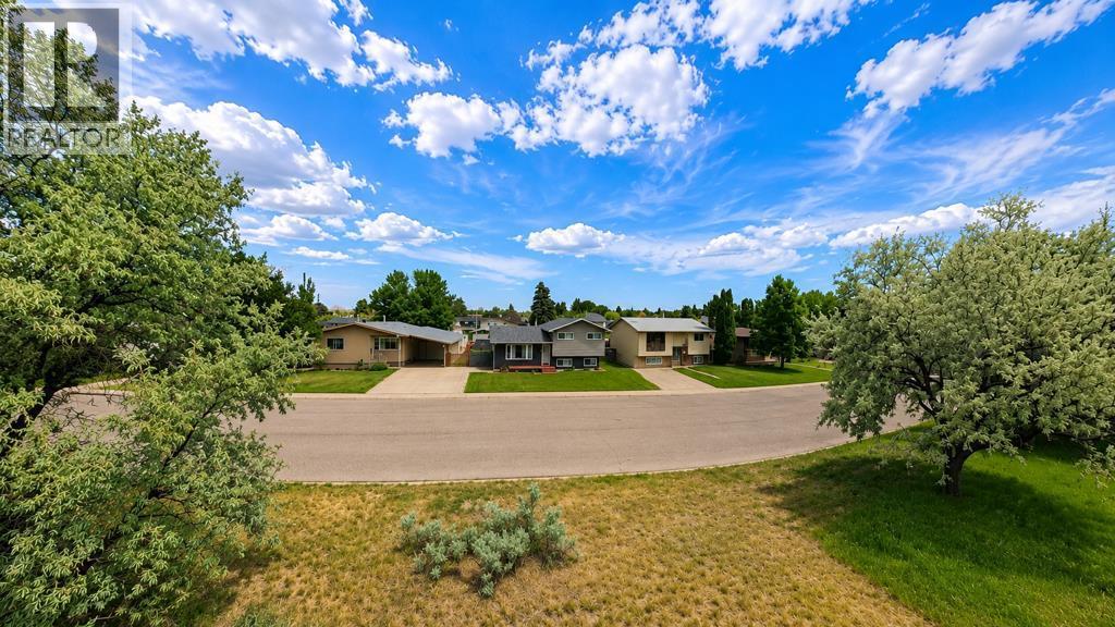 91 Markwick Drive SE — photo 41