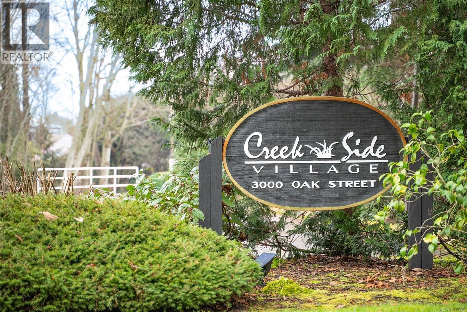 #301B 3000 Oak St - 37