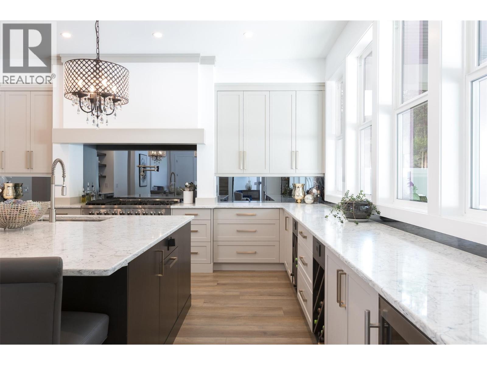  1584 Malbec Place, West Kelowna