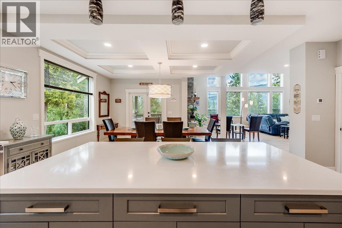 220 CHASE Road - 11