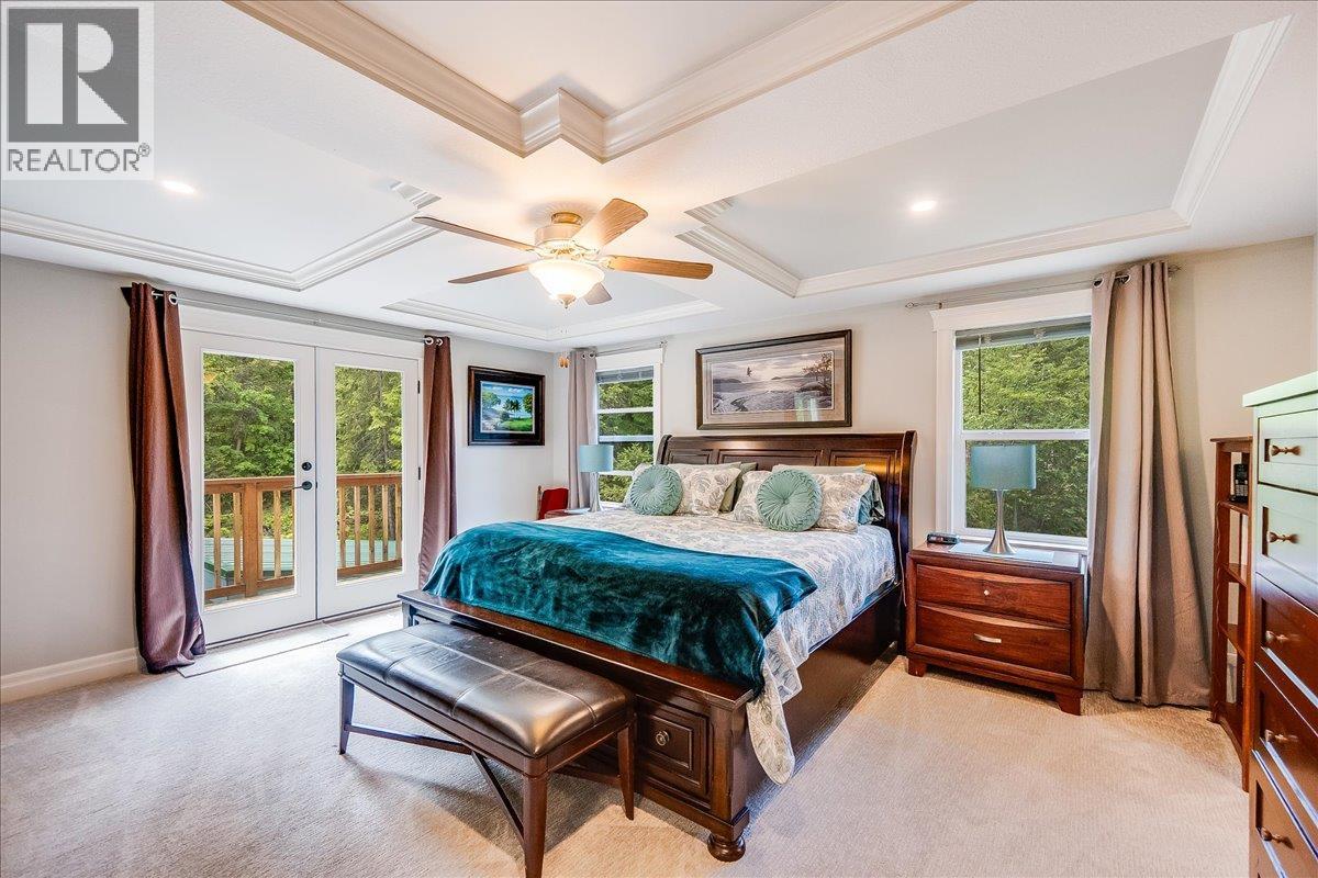 220 CHASE Road - 14