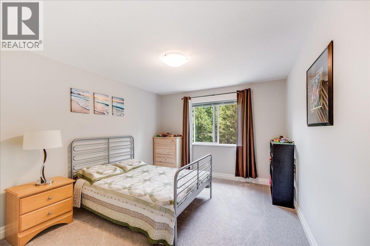 220 CHASE Road - 28