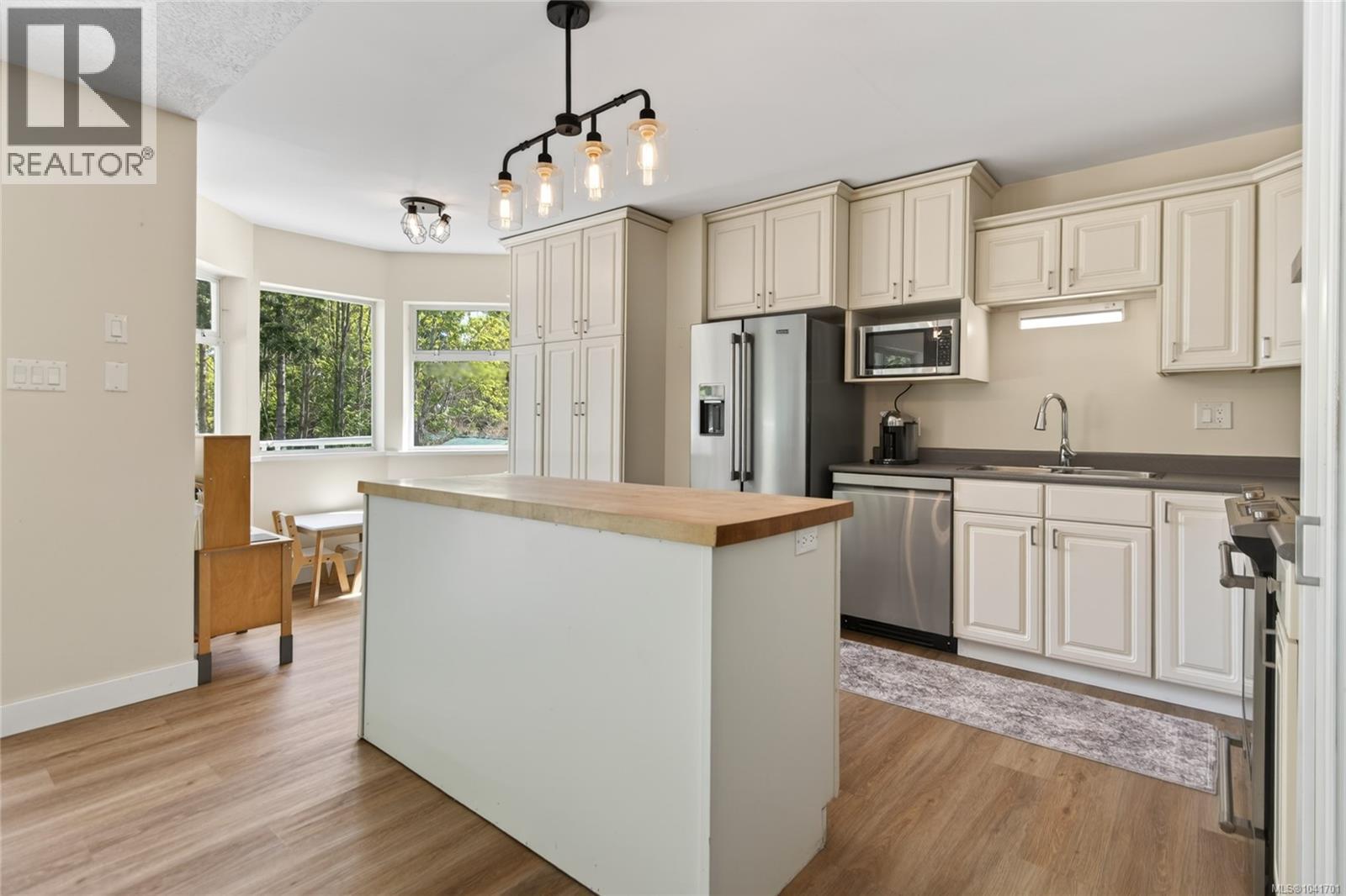 4306 Briardale Rd - 19