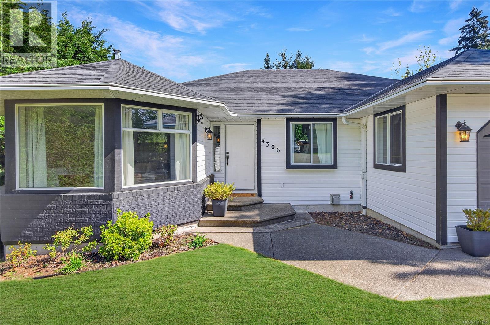 4306 Briardale Rd - 2
