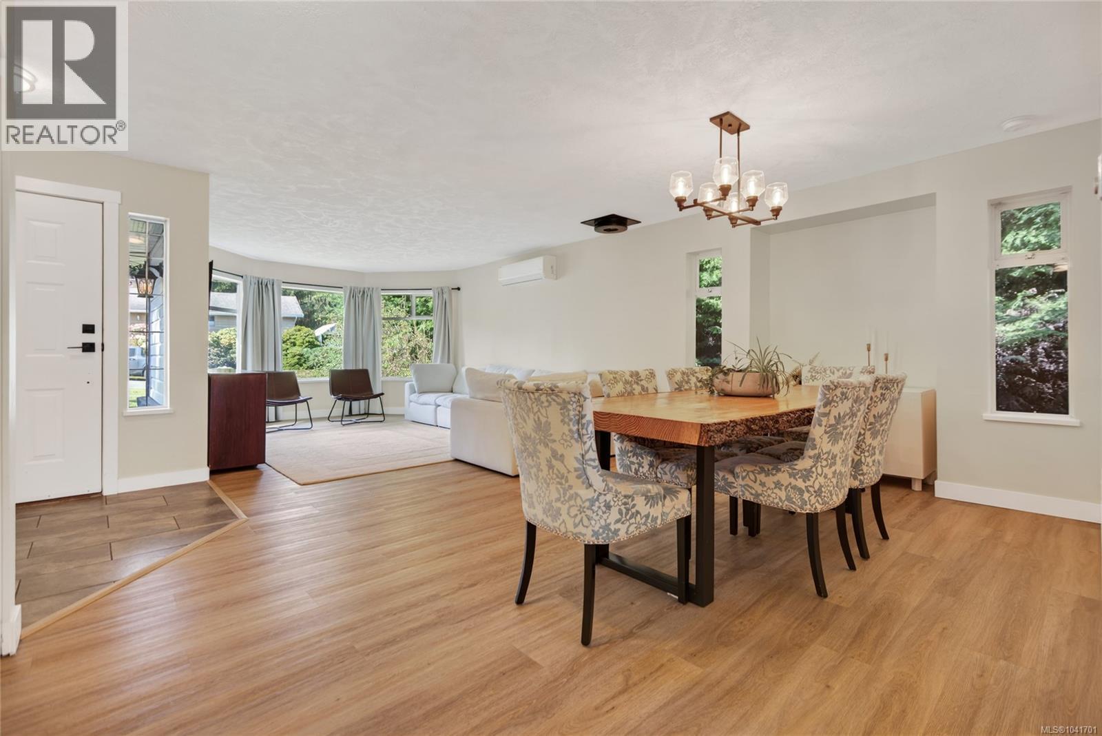 4306 Briardale Rd - 8