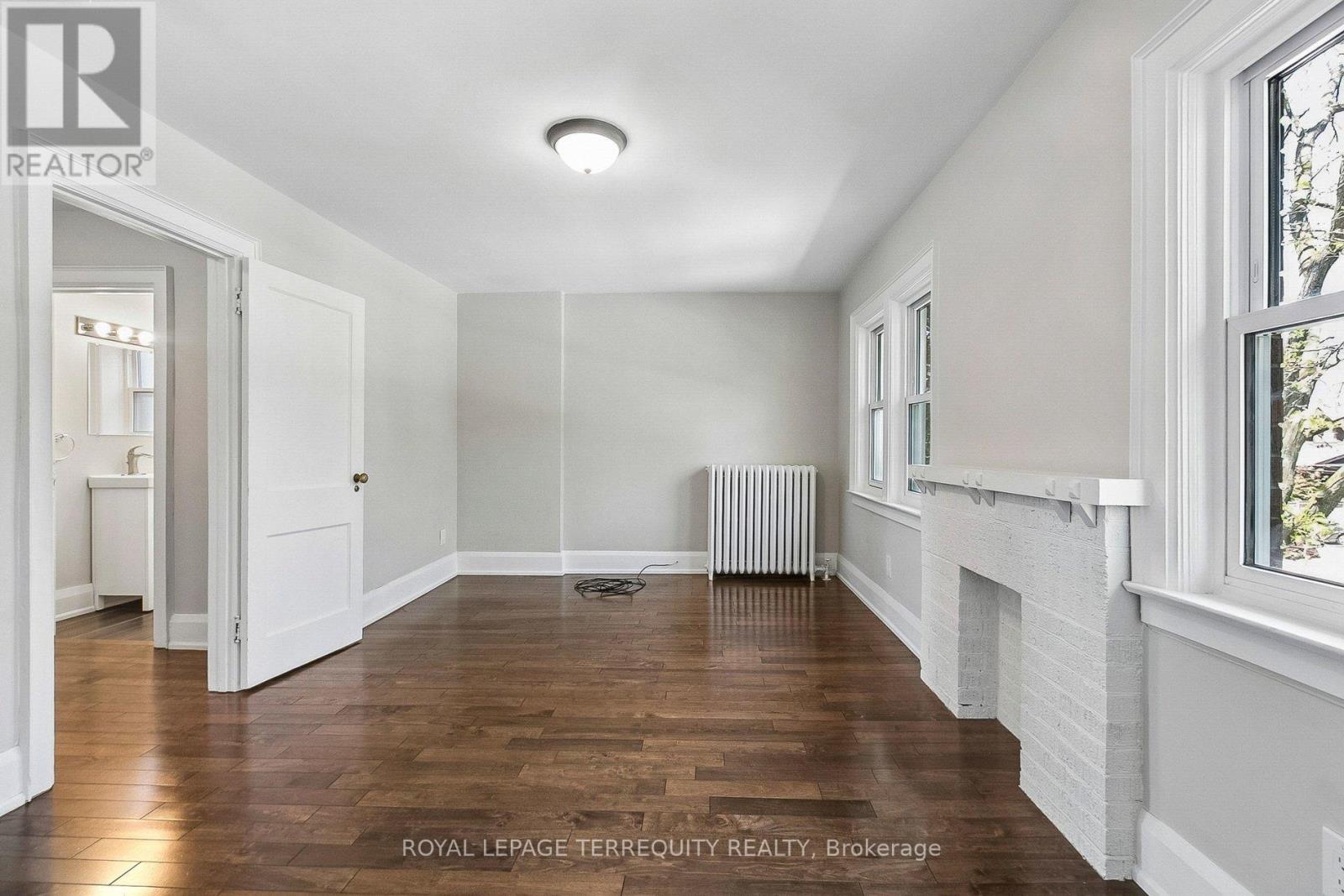407 ANNETTE STREET - 28