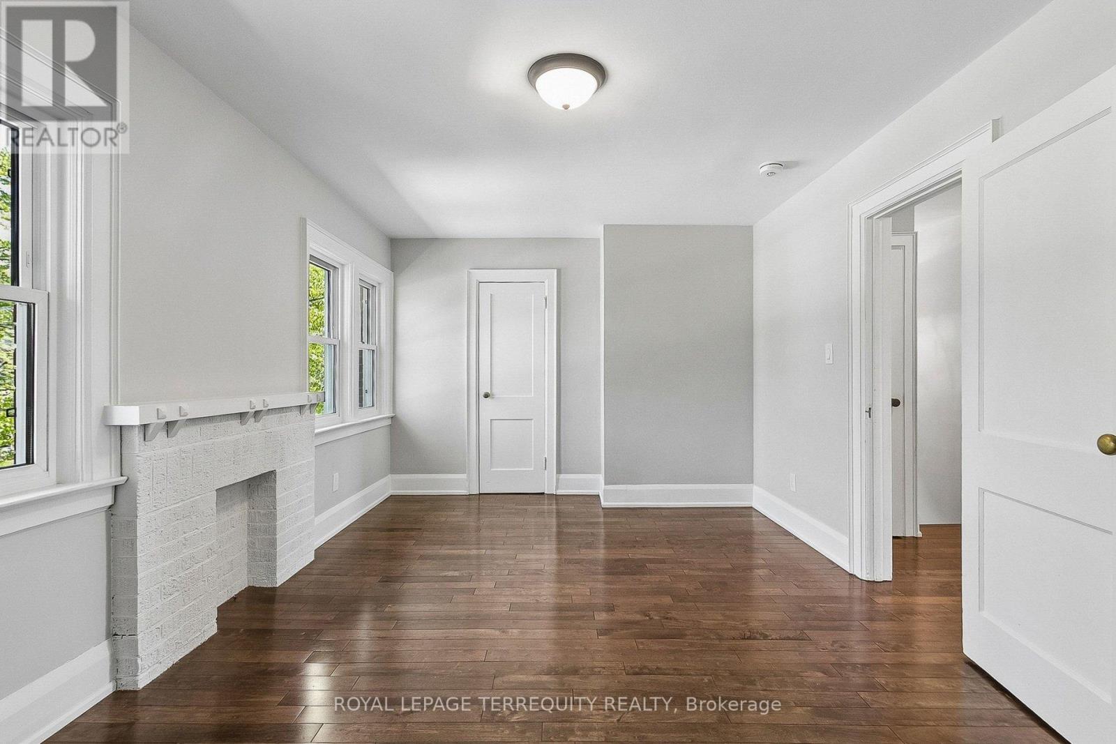 407 ANNETTE STREET - 31