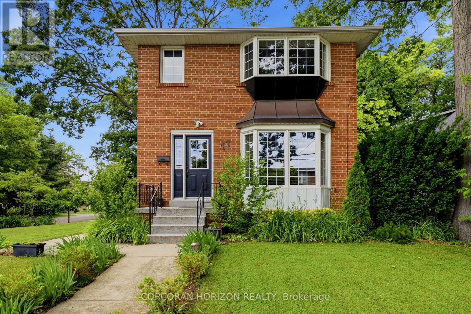 77 MINEOLA ROAD E - 2