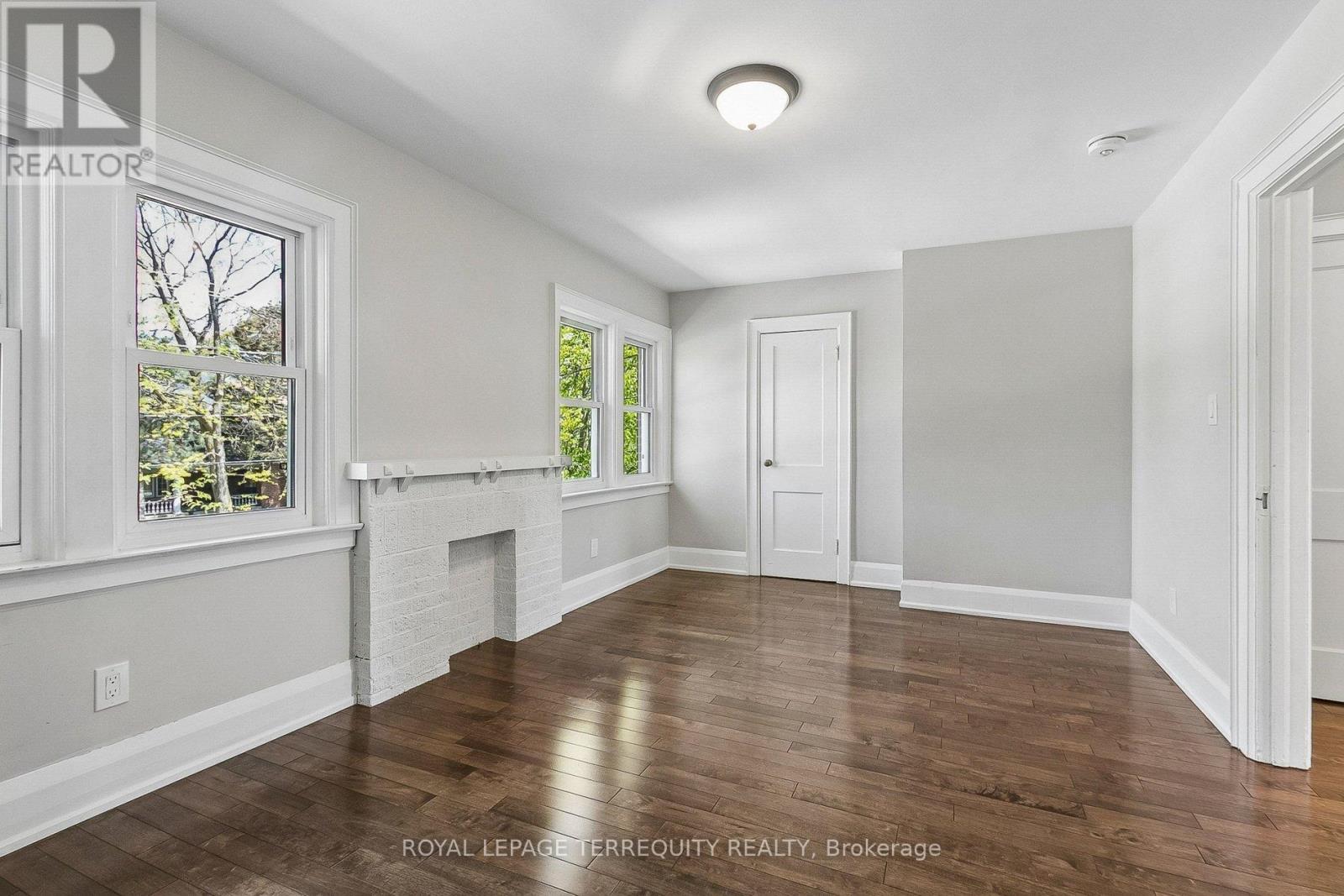 407 ANNETTE STREET - 29