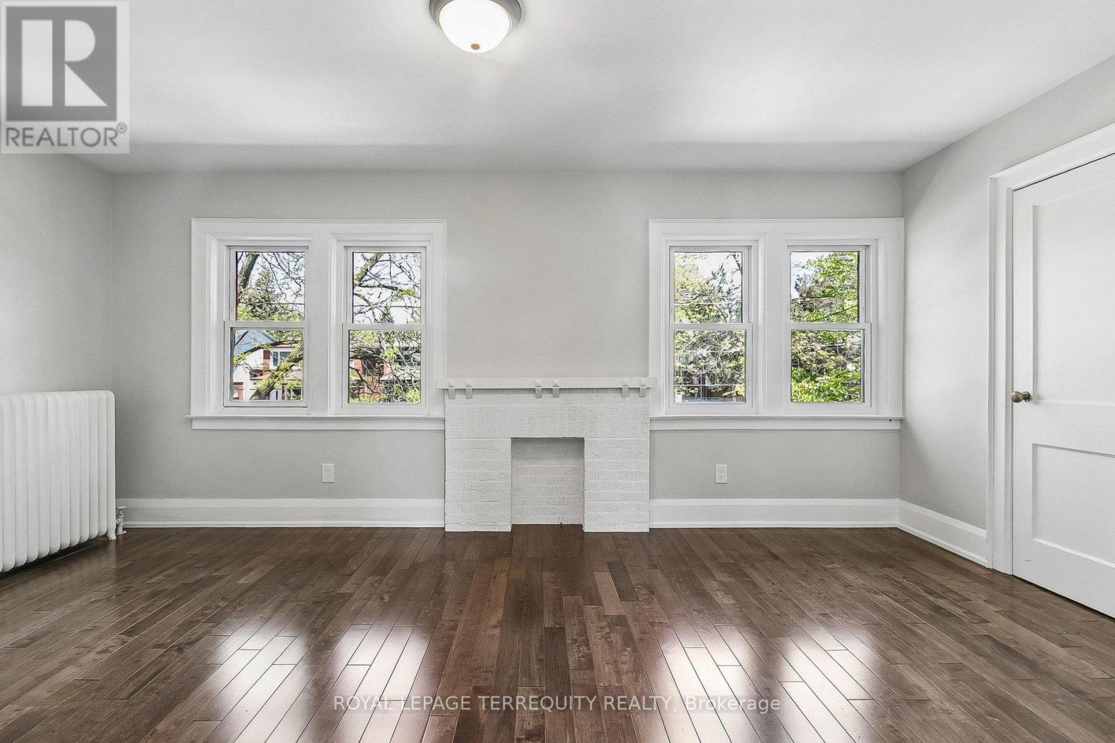 407 ANNETTE STREET - 32