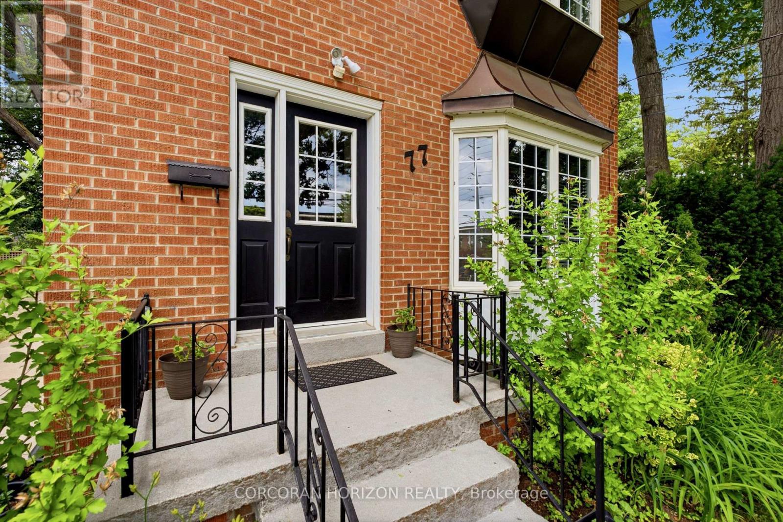 77 MINEOLA ROAD E - 6