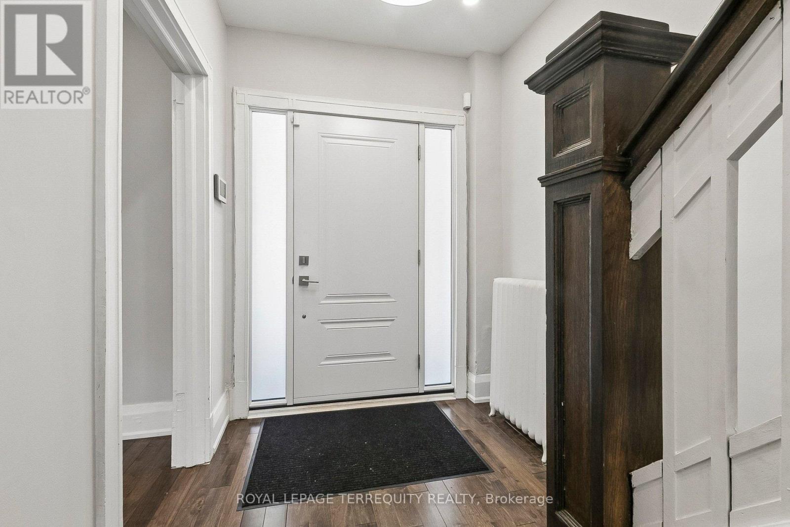 407 ANNETTE STREET - 9