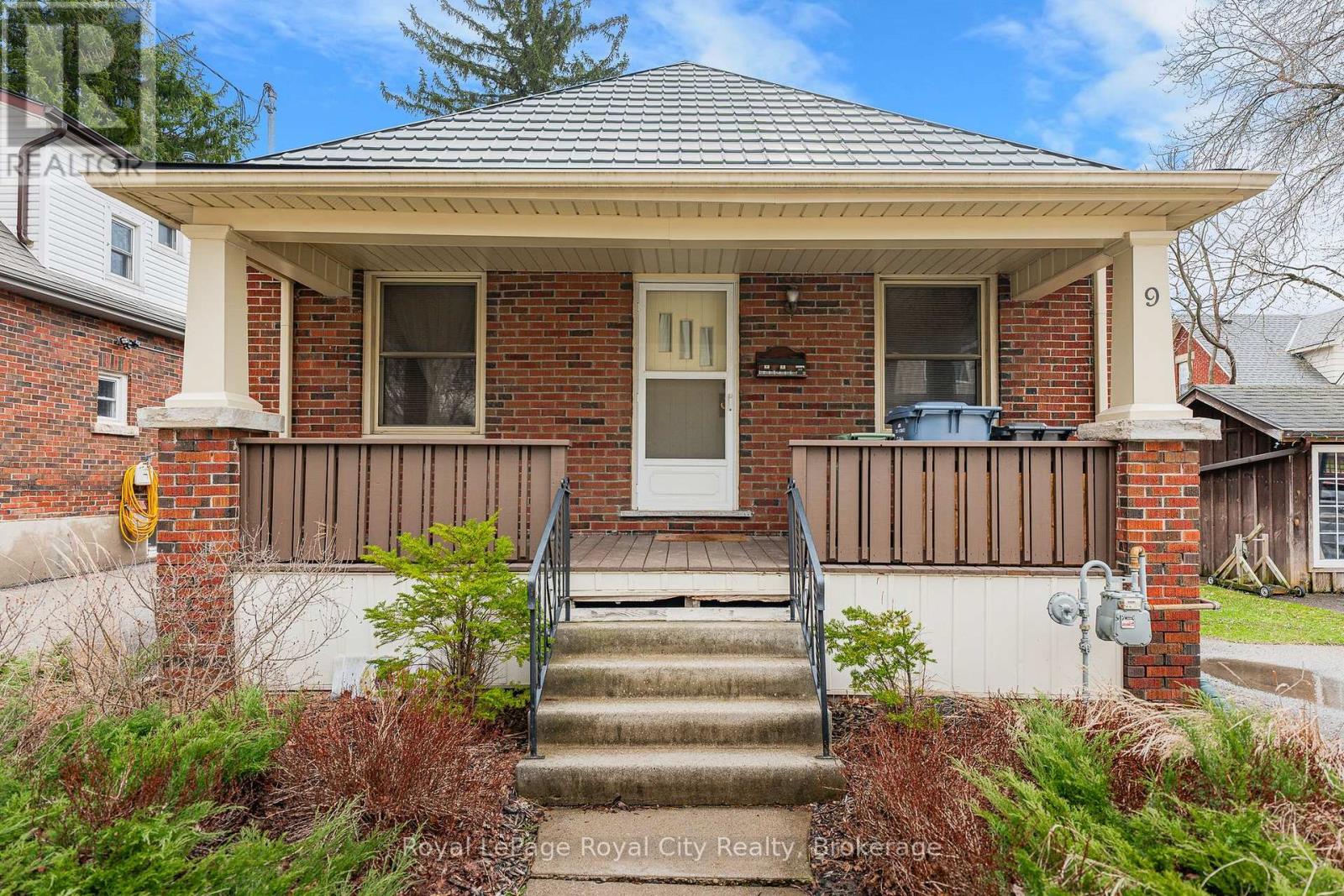 9 STULL AVENUE - 3
