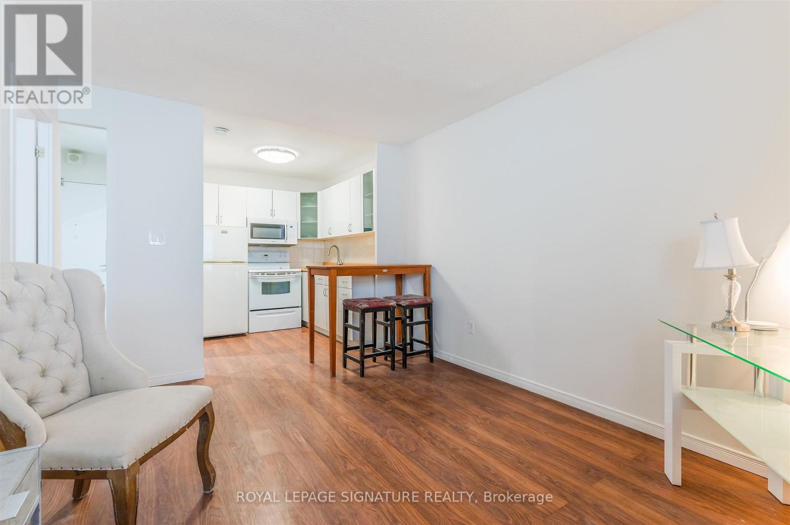 #2108 40 HOMEWOOD AVENUE - 17