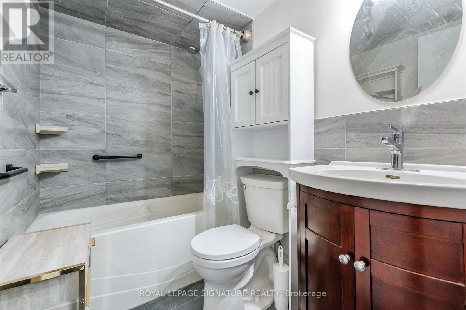 #2108 40 HOMEWOOD AVENUE - 25