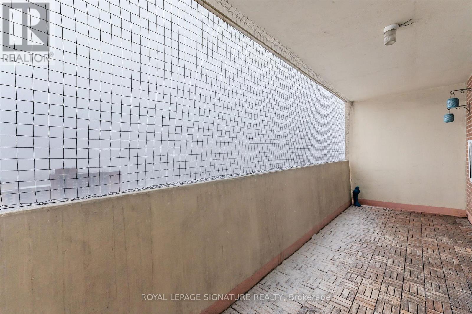 #2108 40 HOMEWOOD AVENUE - 28