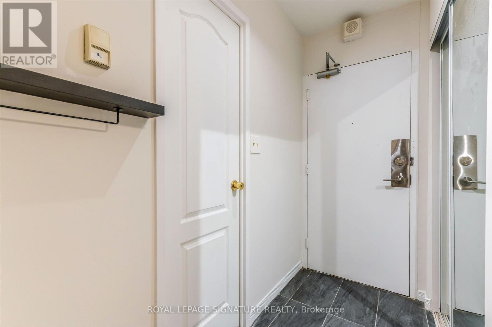 #2108 40 HOMEWOOD AVENUE - 4