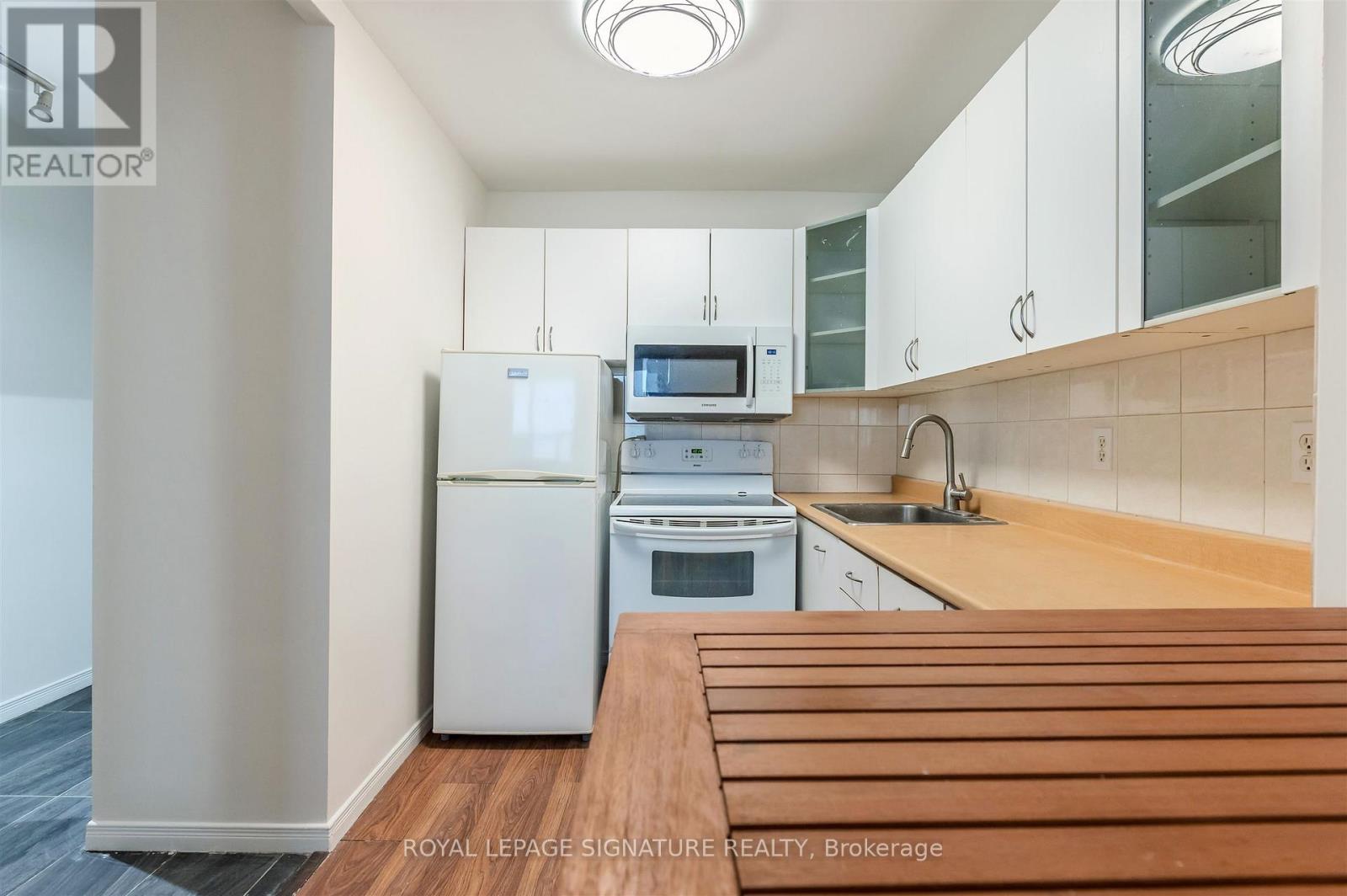 #2108 40 HOMEWOOD AVENUE - 9