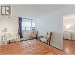 2108 - 40 Homewood Avenue, Toronto, ON M4Y2K2 Photo 12