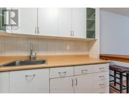 2108 - 40 Homewood Avenue, Toronto, ON M4Y2K2 Photo 6