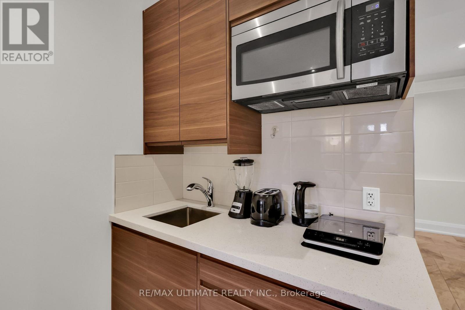 743 GLENCAIRN AVENUE - 40
