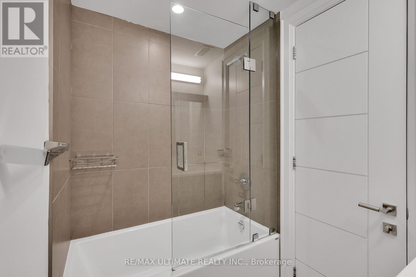 743 GLENCAIRN AVENUE - 43
