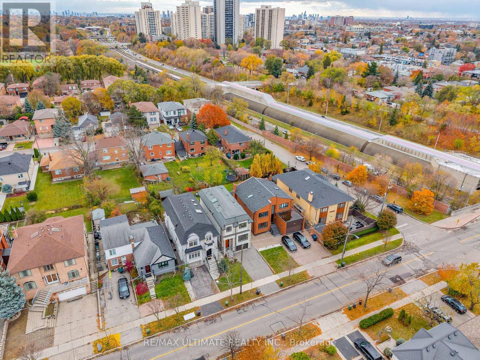 743 GLENCAIRN AVENUE - 50