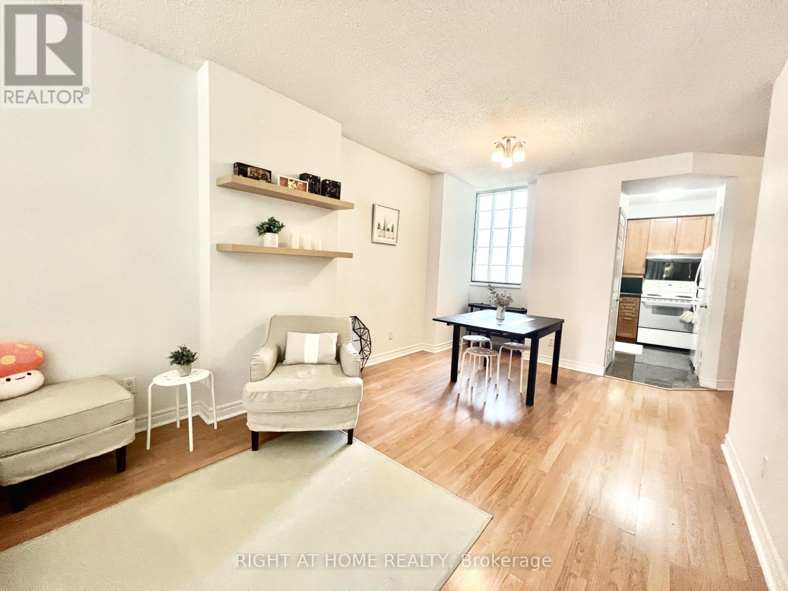 #1702 55 BLOOR STREET E - 11
