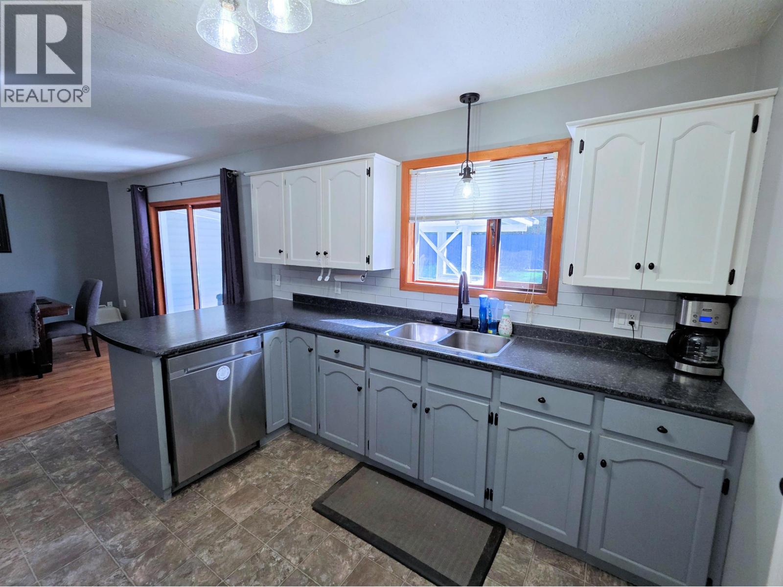 3460 ROBIN ROAD - 12