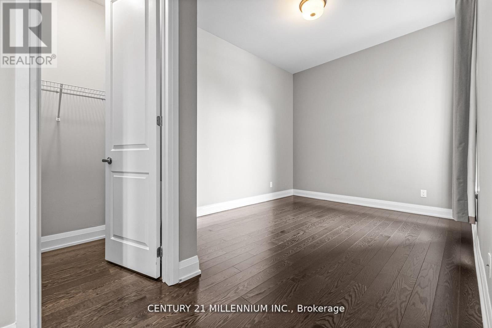 #419 15277 YONGE STREET - 16