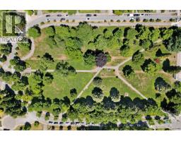 411 128 W 8th Street, North Vancouver, BC V7M3M1 Photo 33
