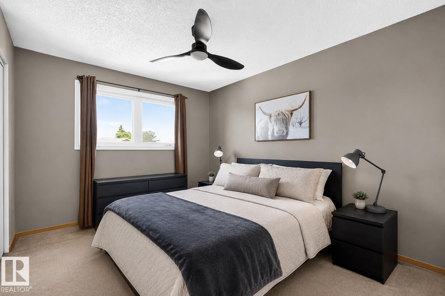 15614 83 ST NW - 18