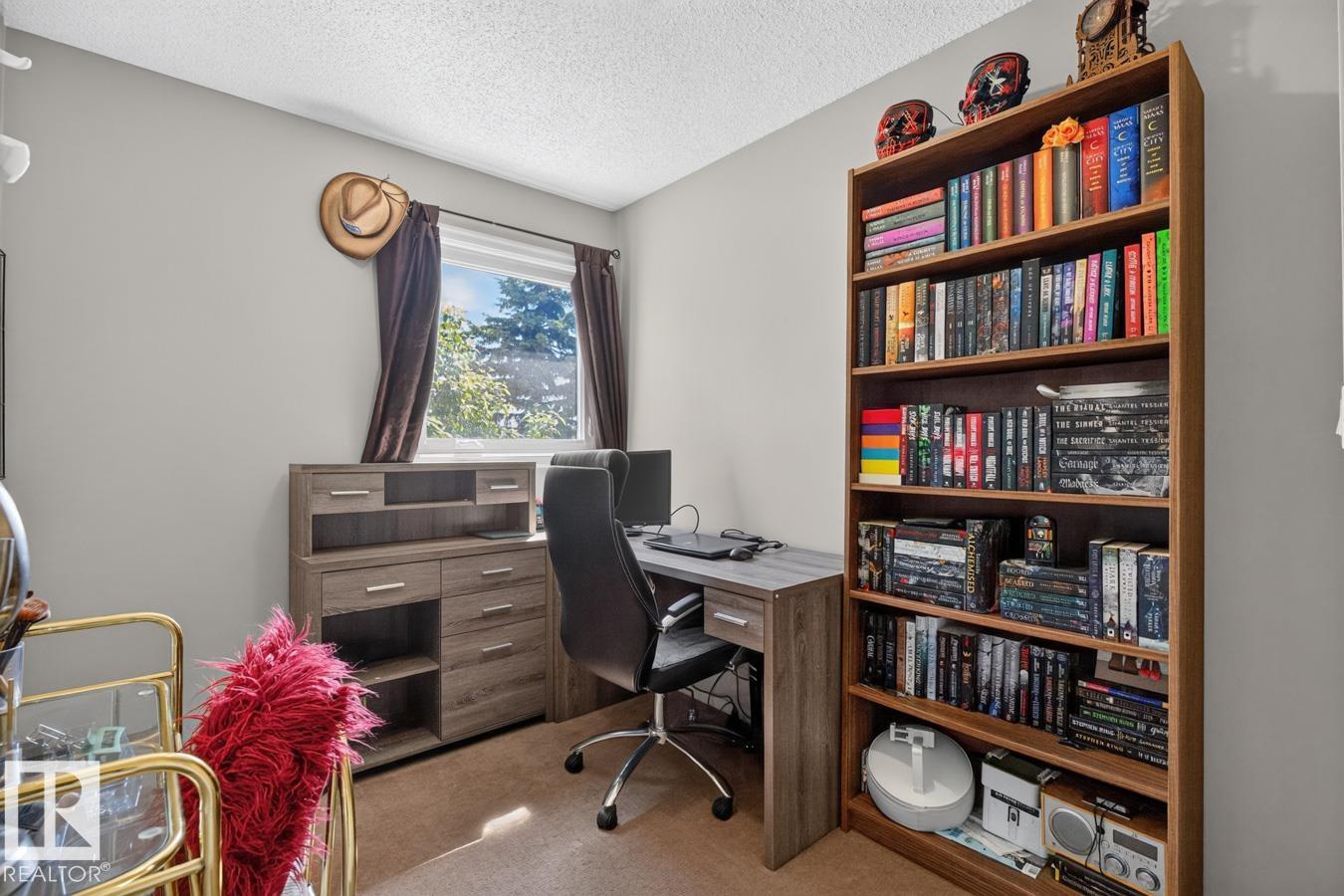 15614 83 ST NW - 22