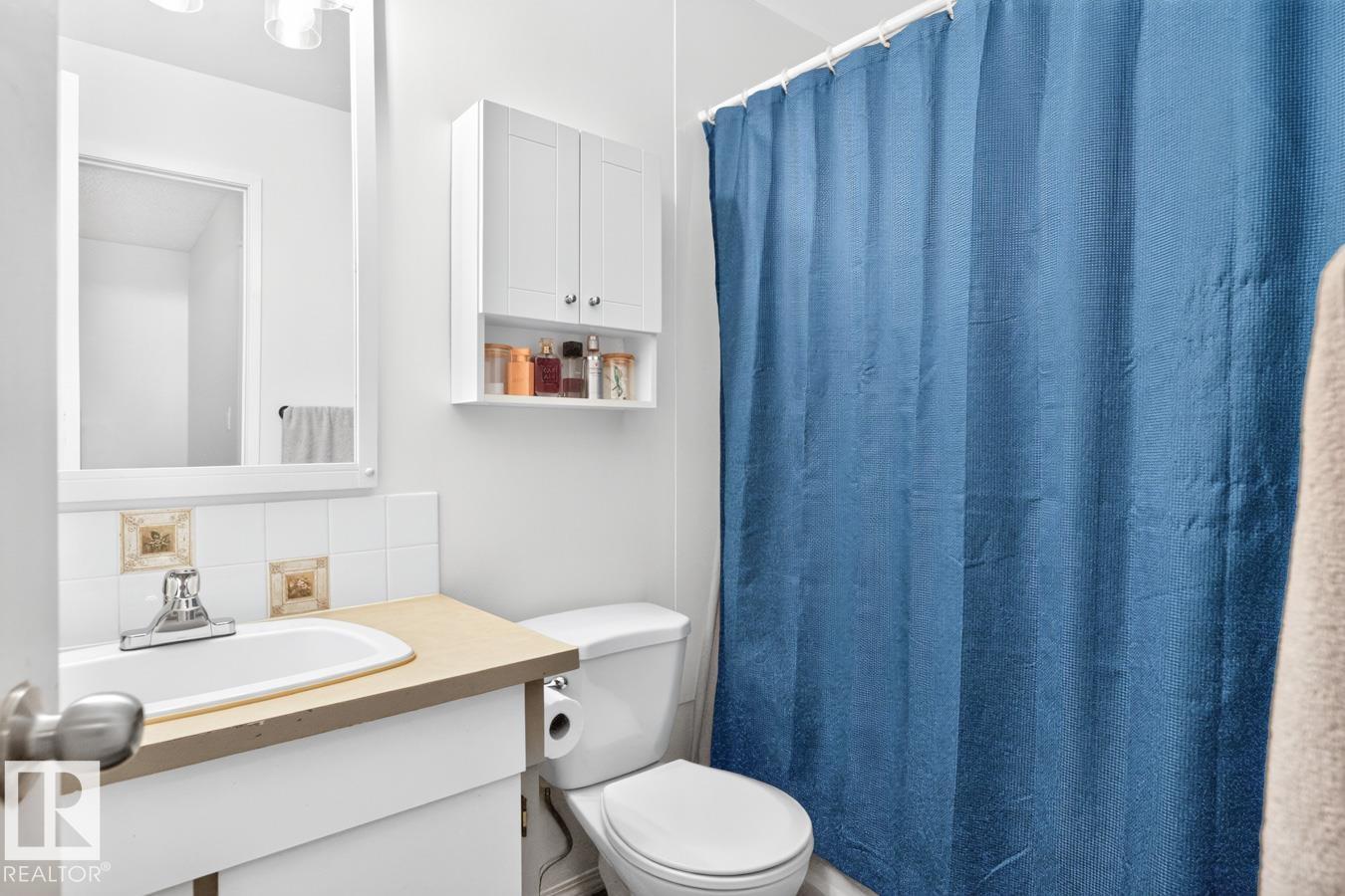 15614 83 ST NW - 24