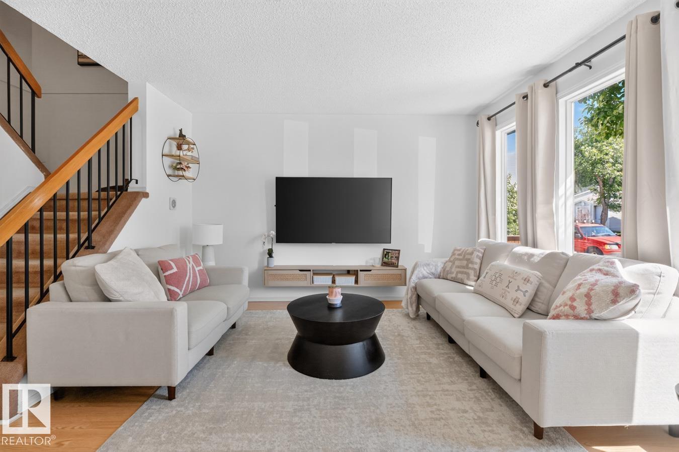 15614 83 ST NW - 6