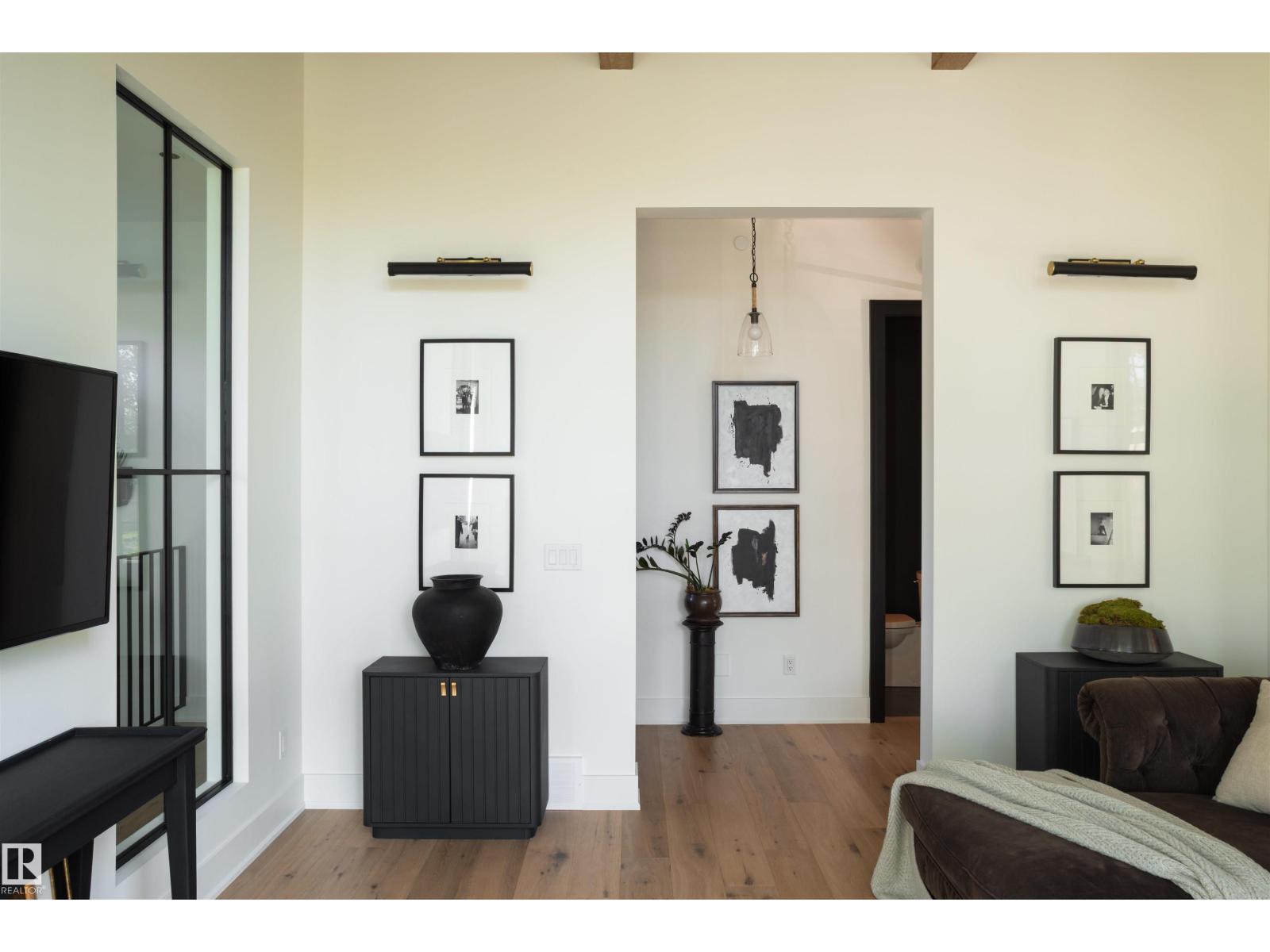 8102 92 AV NW - photo 5