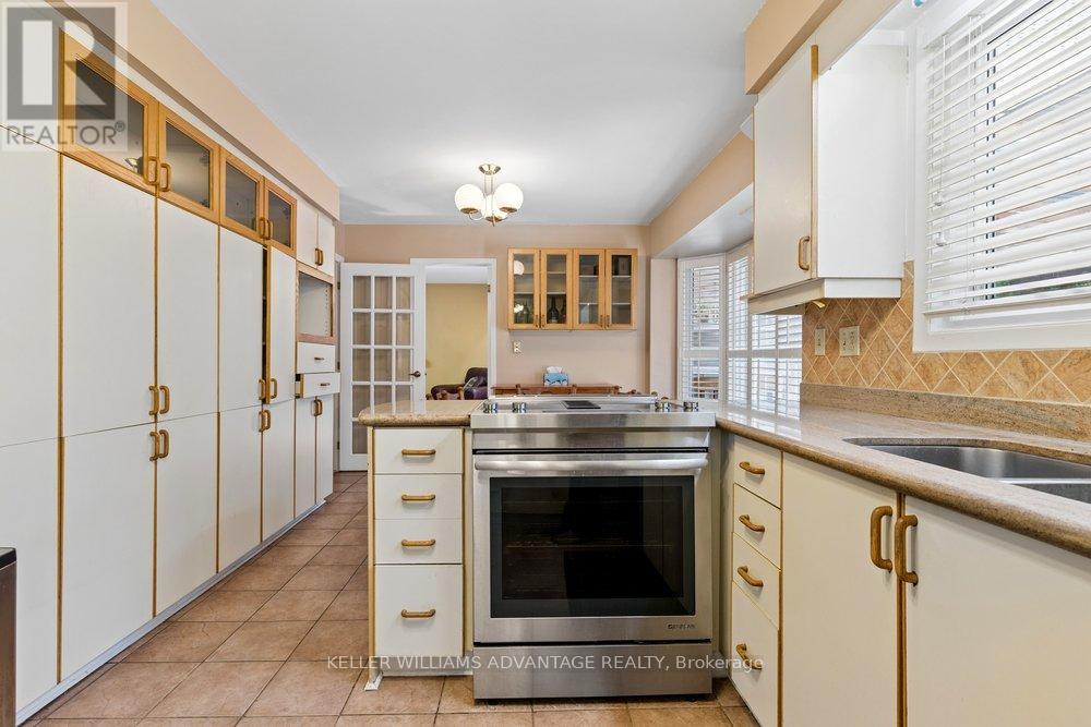 2192 CASTLESTONE COURT - 15