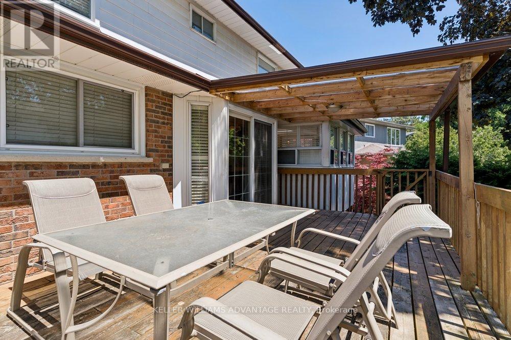 2192 CASTLESTONE COURT - 20