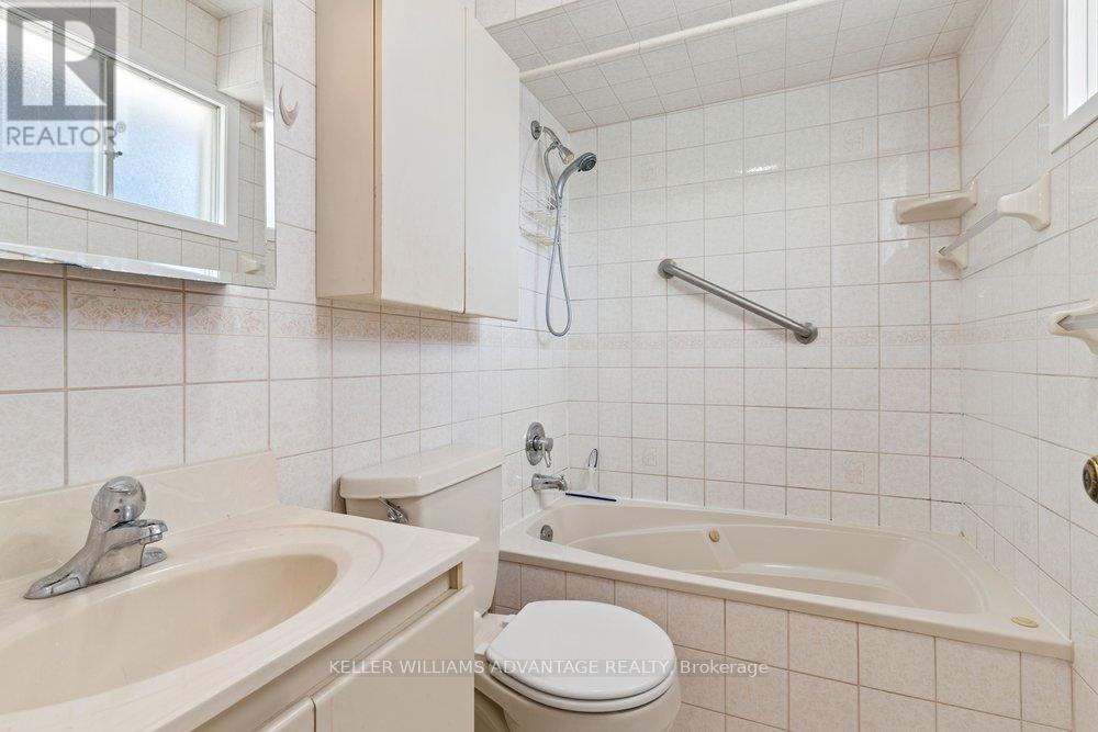 2192 CASTLESTONE COURT - 28