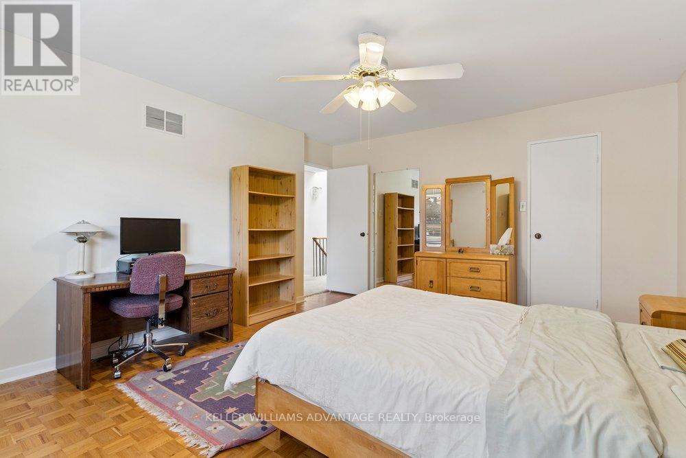 2192 CASTLESTONE COURT - 33