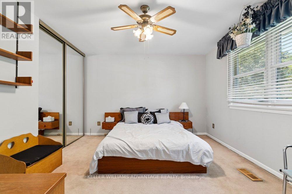 2192 CASTLESTONE COURT - 36